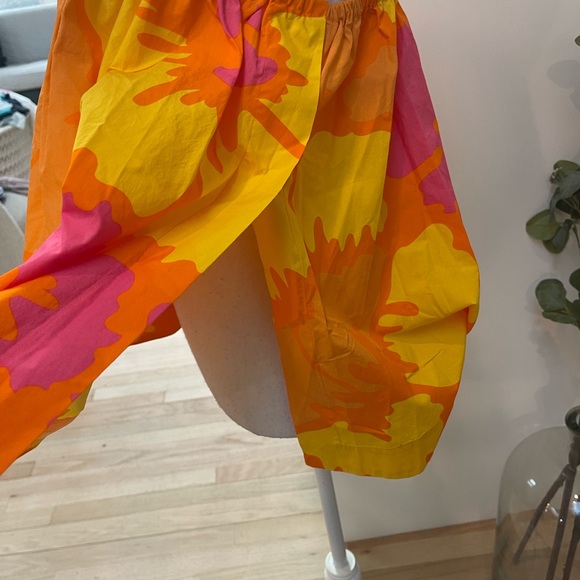 COS - Picture 4 of 7